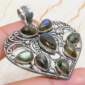 New Labradorite 925 Silver Heart Pendant.